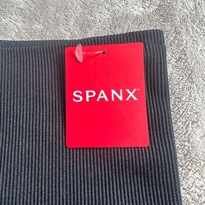 Spanx compression leggings